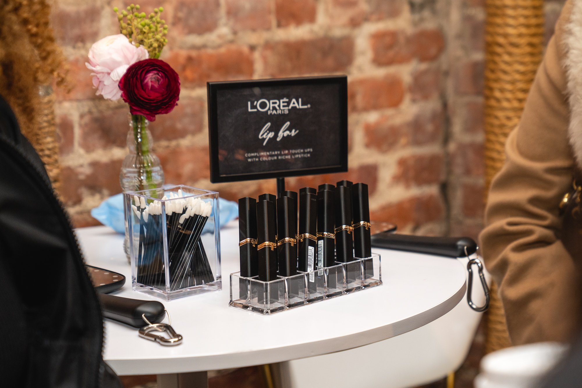 برای مت گالا 2023 بیدار شوید و آرایش کنید 23 230501_ABMCLOreal_03442_WiniLao.jpg