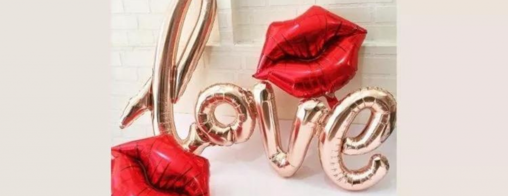 روز بوسه: نقل قول ها و راه هایی برای جشن گرفتن 4 Kiss Bouquet