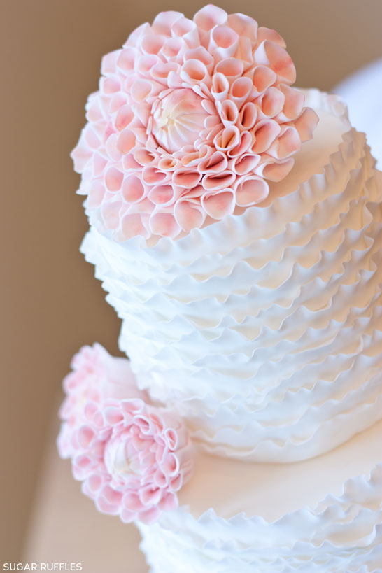 Ruffles & Dahlia's by Sugar Raffles |  TheCakeBlog.com