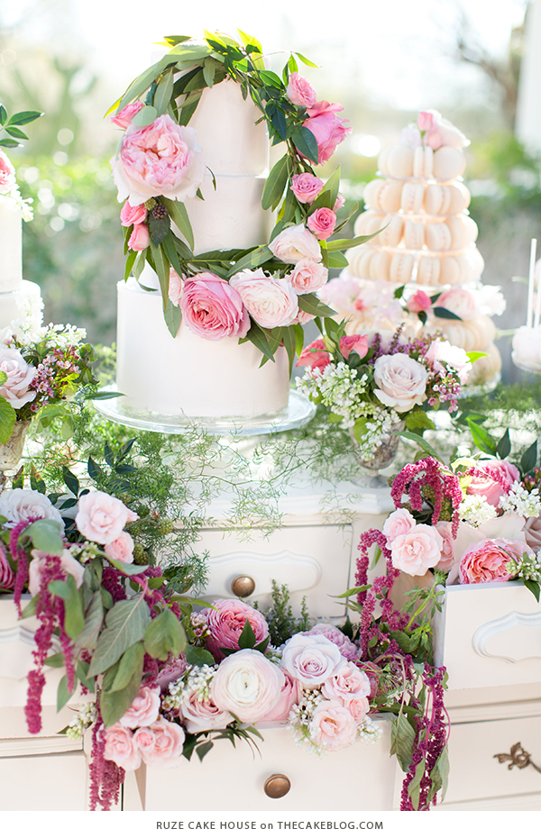 10 کیک گلدار برای بهار |  از جمله این طرح کیک خانه روزه |  در TheCakeBlog.com