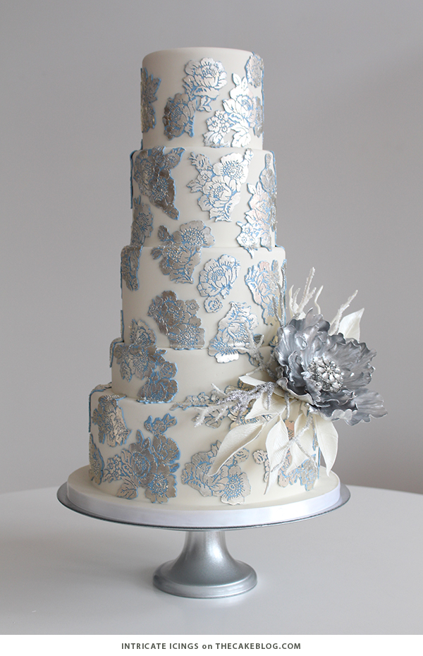 10 کیک سفید زمستانی |  از جمله این طرح توسط Intricate Icings |  در TheCakeBlog.com