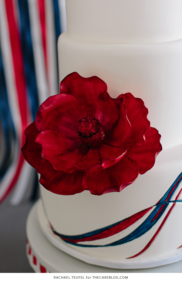کیک عروسی پرچم آمریکا |  توسط Rachael Teufel برای TheCakeBlog.com