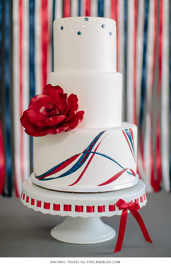 کیک عروسی پرچم آمریکا |  توسط Rachael Teufel برای TheCakeBlog.com