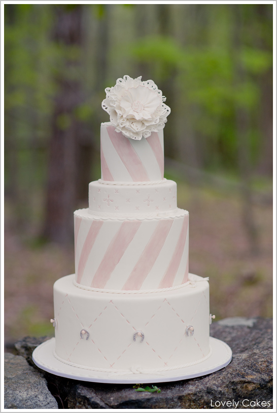 کیک اسب سواری کیک های دوست داشتنی | TheCakeBlog.com کیک اسب سواری کیک های دوست داشتنی | TheCakeBlog.com