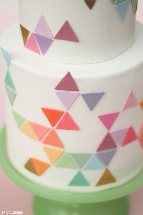 الگوهای هندسی |  ترجمه گرایش به طرح کیک |  توسط اریکا اوبرین برای TheCakeBlog.com