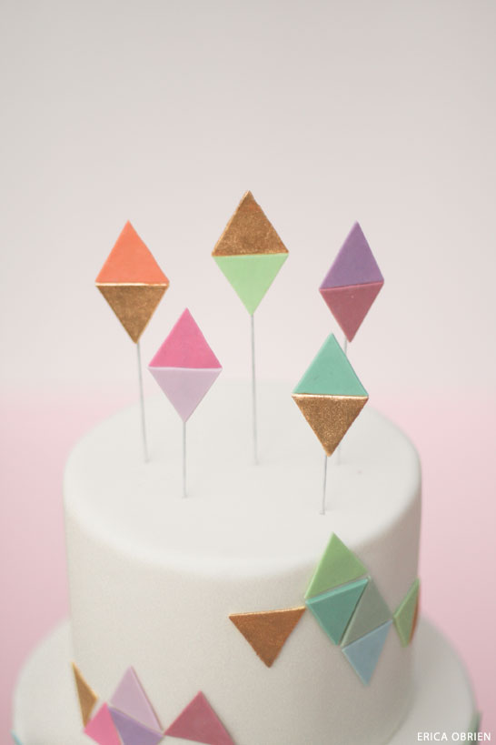 الگوهای هندسی |  ترجمه گرایش به طرح کیک |  توسط اریکا اوبرین برای TheCakeBlog.com