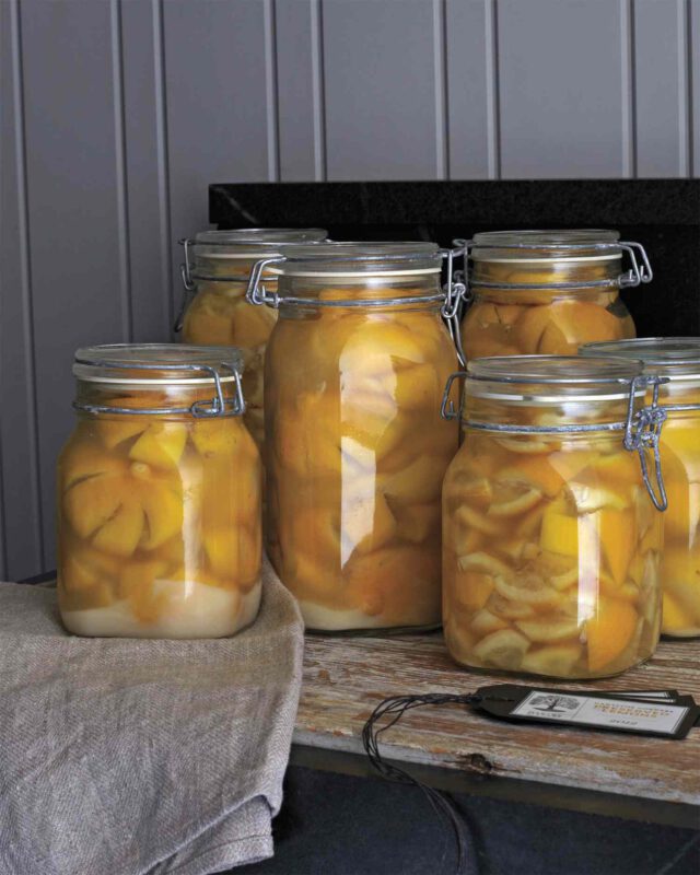 preserved-lemons-0026-mld109636.jpg