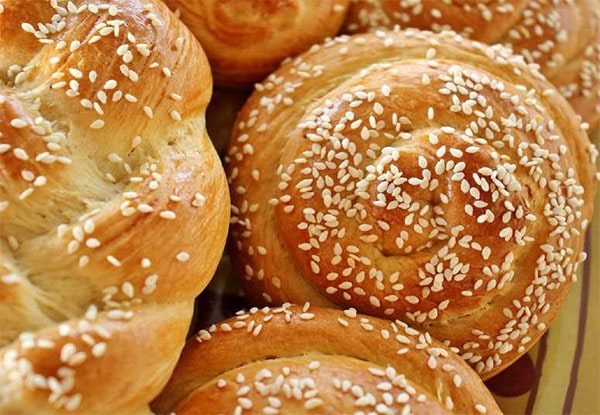طرز تهیه نان شیرمال خانگی