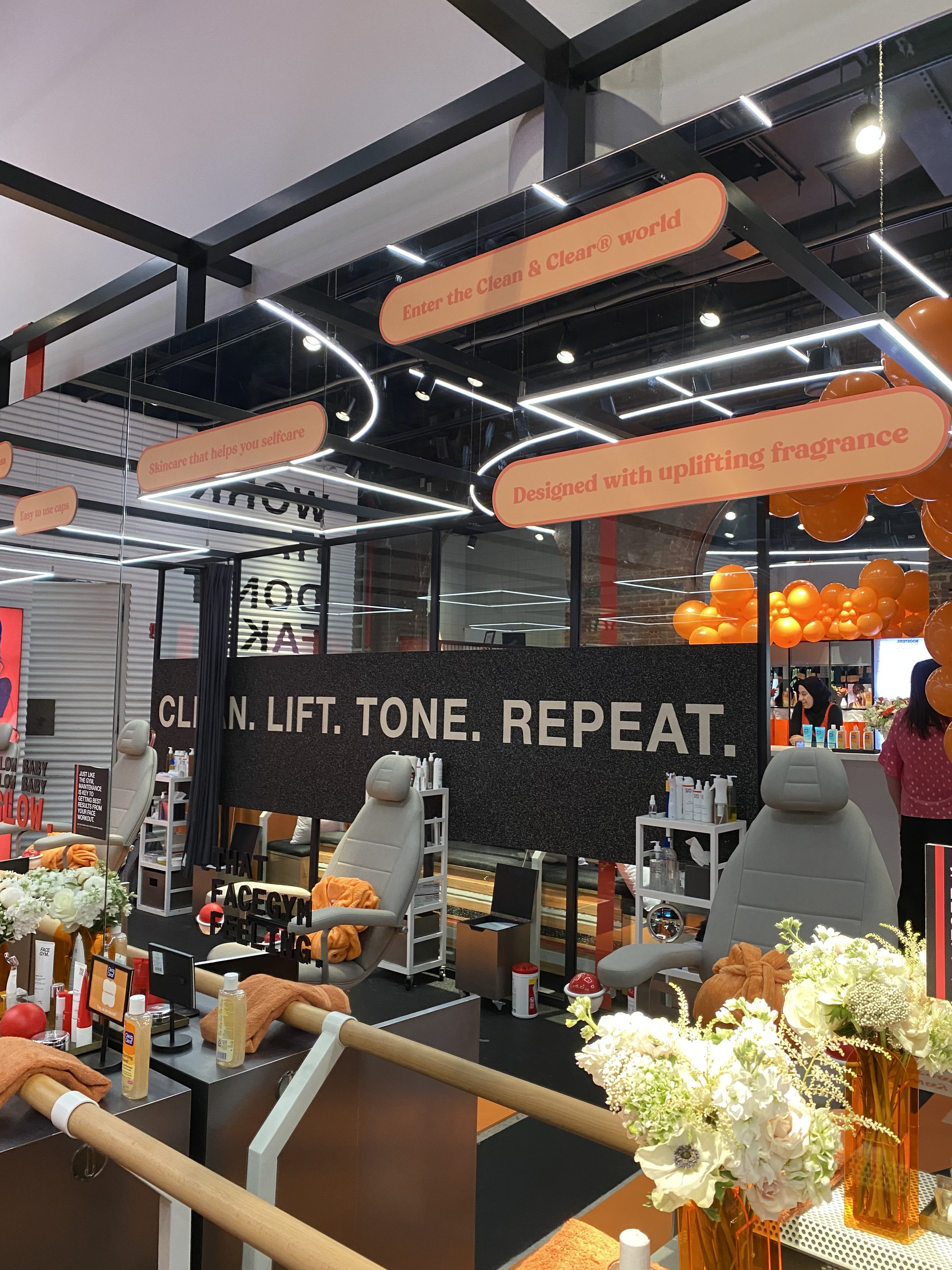 نارنجی از اینکه تمیز و شفاف هستید خوشحالید؟ 5 عکس 13 دسامبر 2023, 10 40 13 AM.jpg