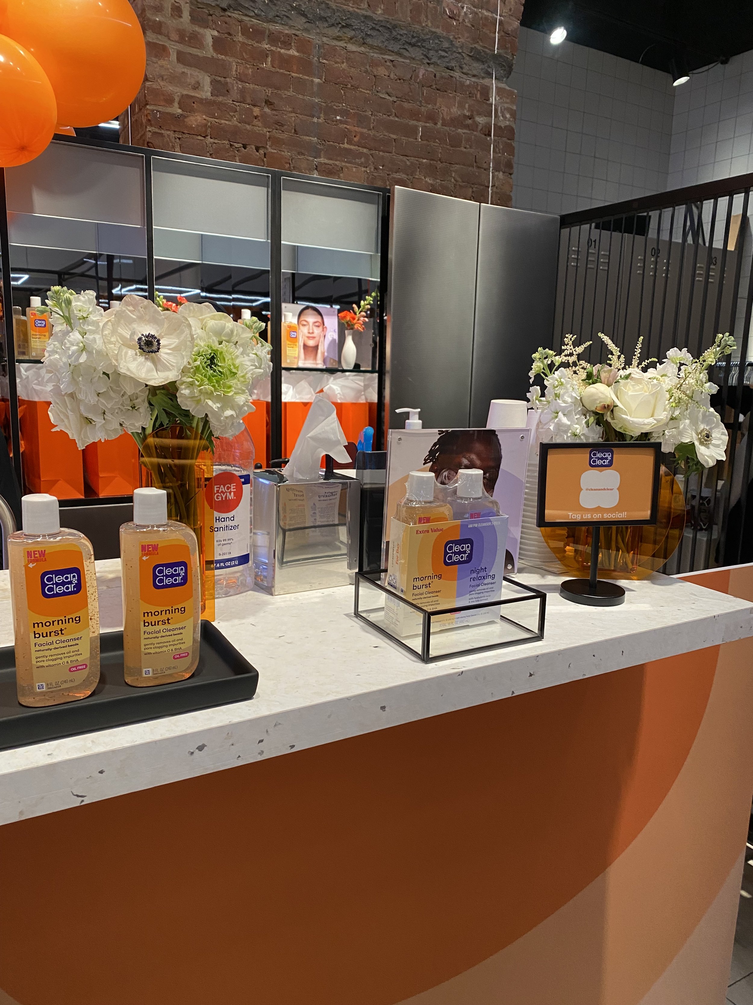 نارنجی از اینکه تمیز و شفاف هستید خوشحالید؟ 11 عکس 13 دسامبر 2023, 10 41 13 AM.jpg