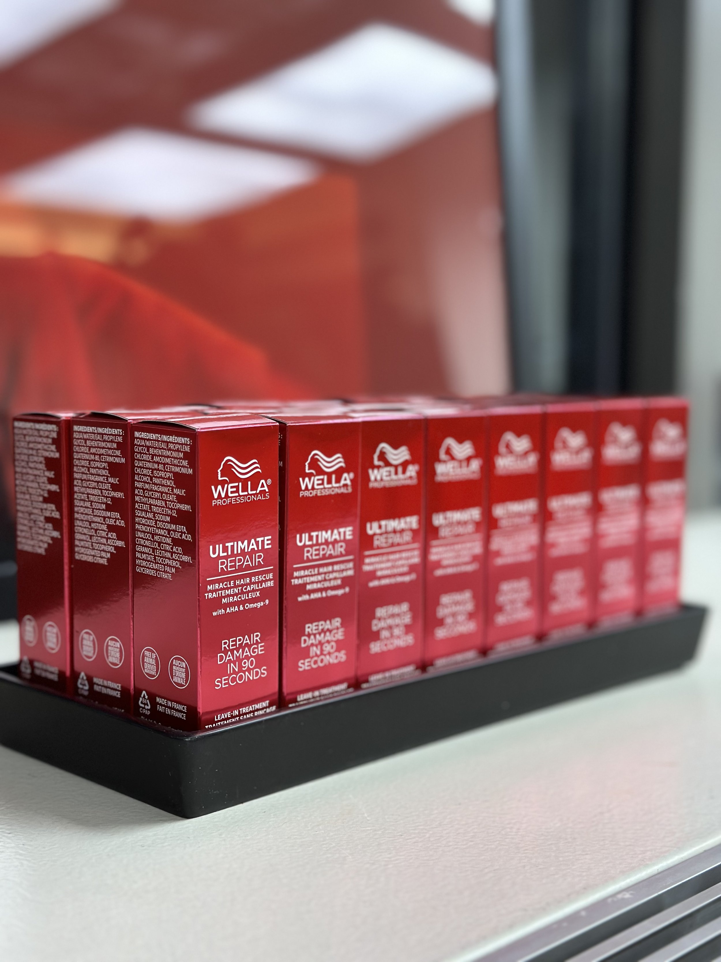 نام تجاری Red Hot Holiday 4 عکس Dec 07 2023, 3 54 48 PM.jpg