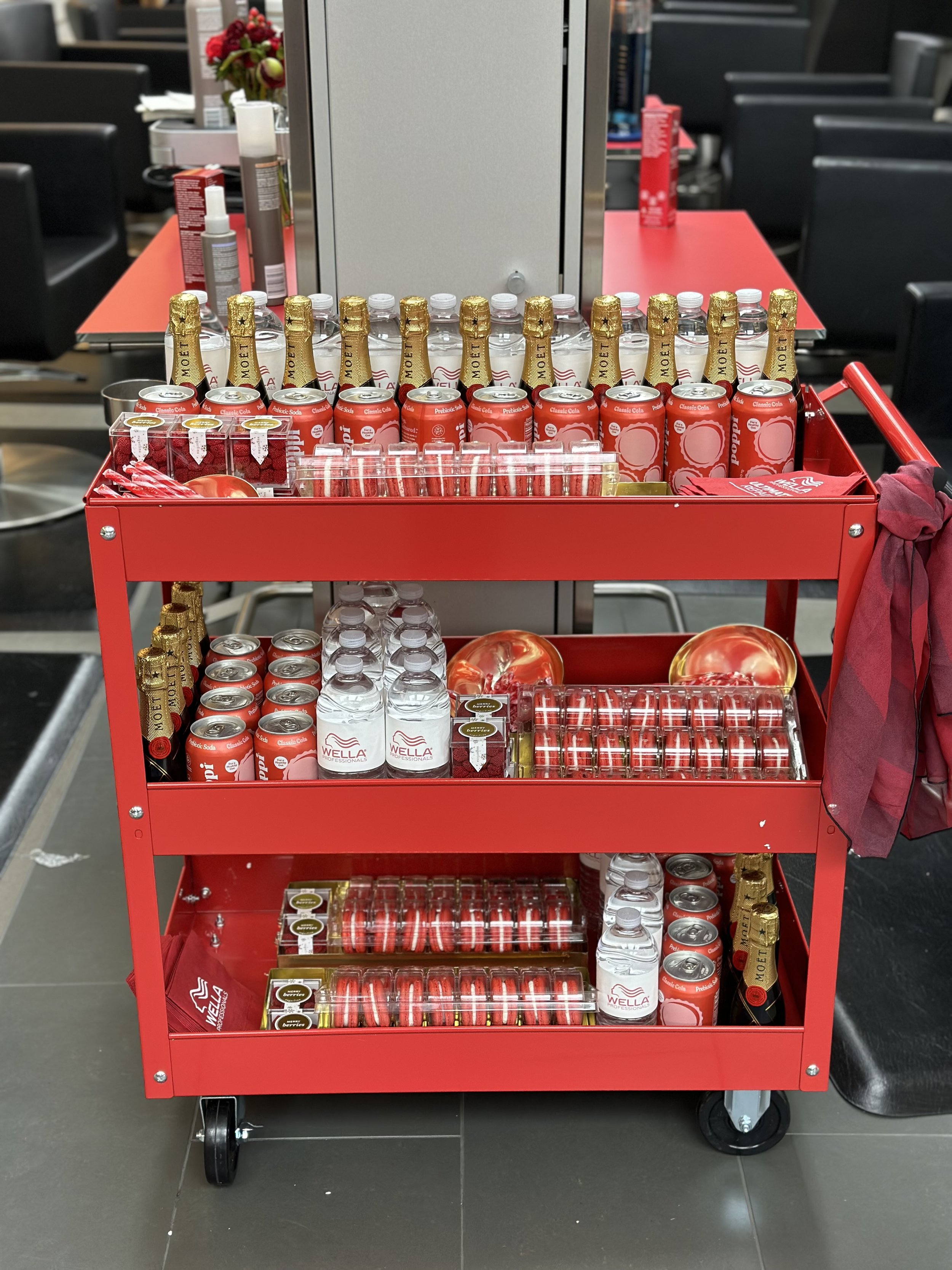 نام تجاری Red Hot Holiday 14 1709396953 984 نام تجاری Red Hot Holiday