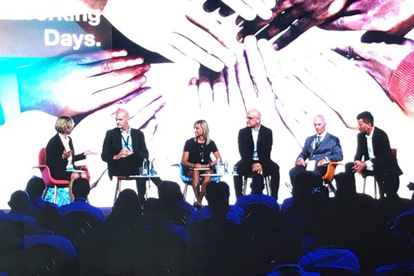 آموزش همه چشم ها برای ایجاد آینده ای پایدار برای صنعت