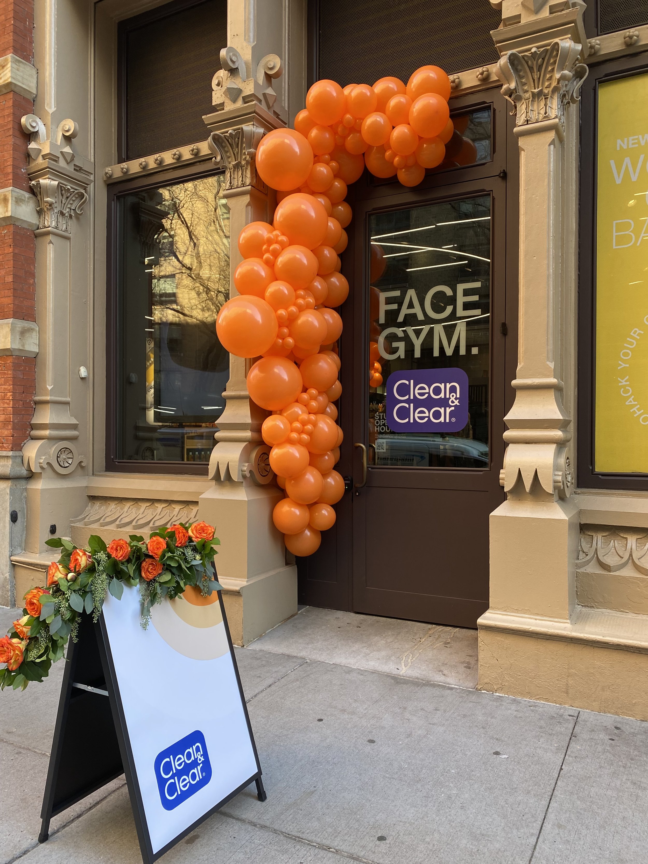 نارنجی از اینکه تمیز و شفاف هستید خوشحالید؟ 1 نارنجی از اینکه تمیز و شفاف هستید خوشحالید؟