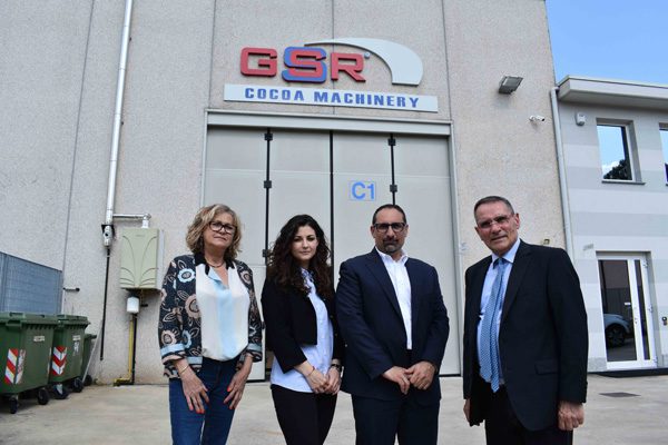 به ریشه های کسب و کار خود وفادار بمانید