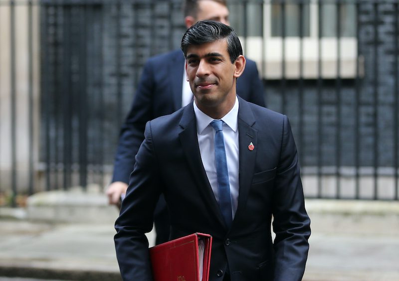 فشار بر تولید یک سردرد کلیدی برای آخرین بودجه ریشی سوناک، صدراعظم بریتانیا