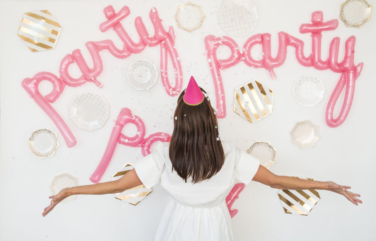 مهمانی سفارشی در جعبه چیست؟