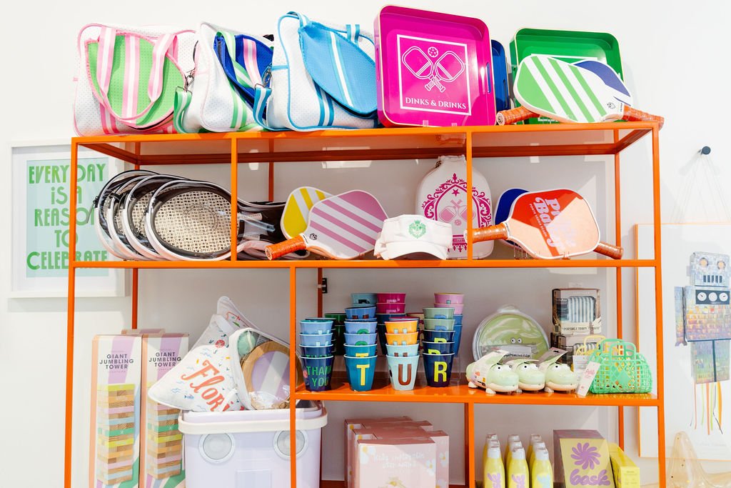 1727182992 42 عشق محصول جامعه اجتماعی