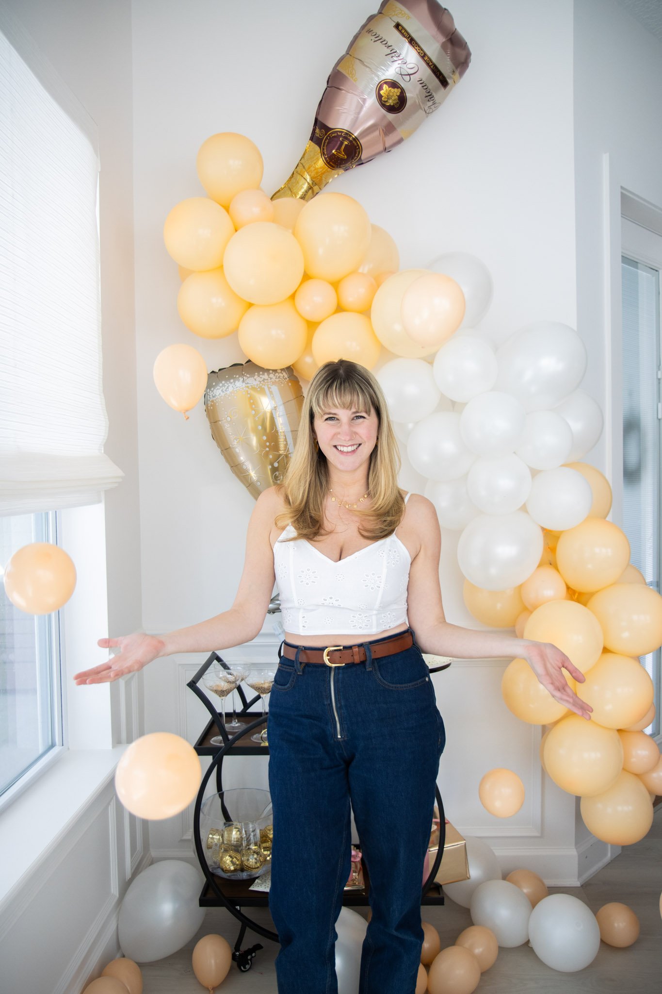 SOCIAL SOCIAL GRAB-AND-GO GARLANDS 8 1727281813 164 SOCIAL SOCIAL GRAB AND GO GARLANDS