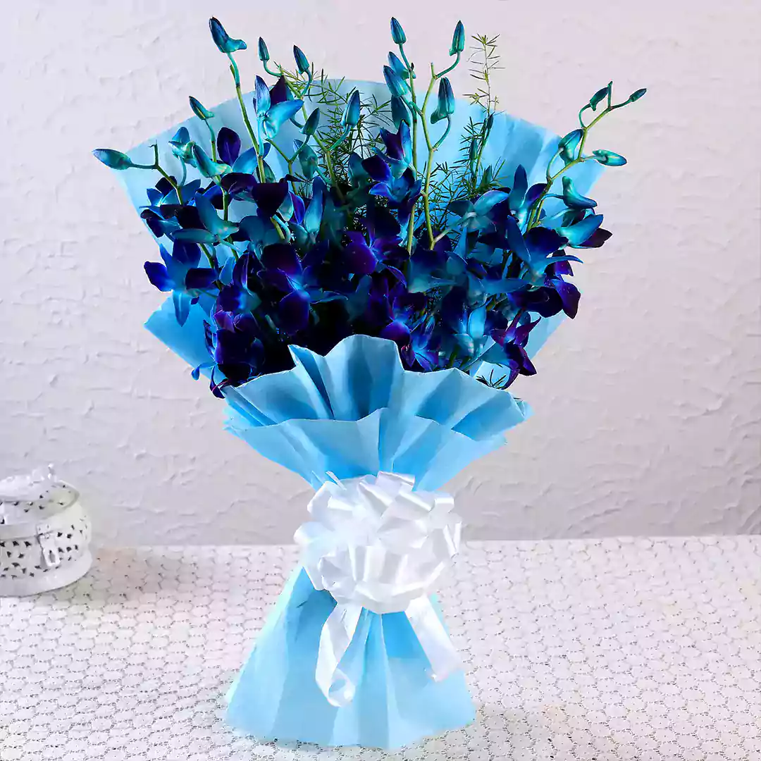دسته گل ارکیده آبی