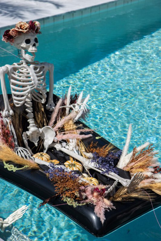 جشن هالووین استخر