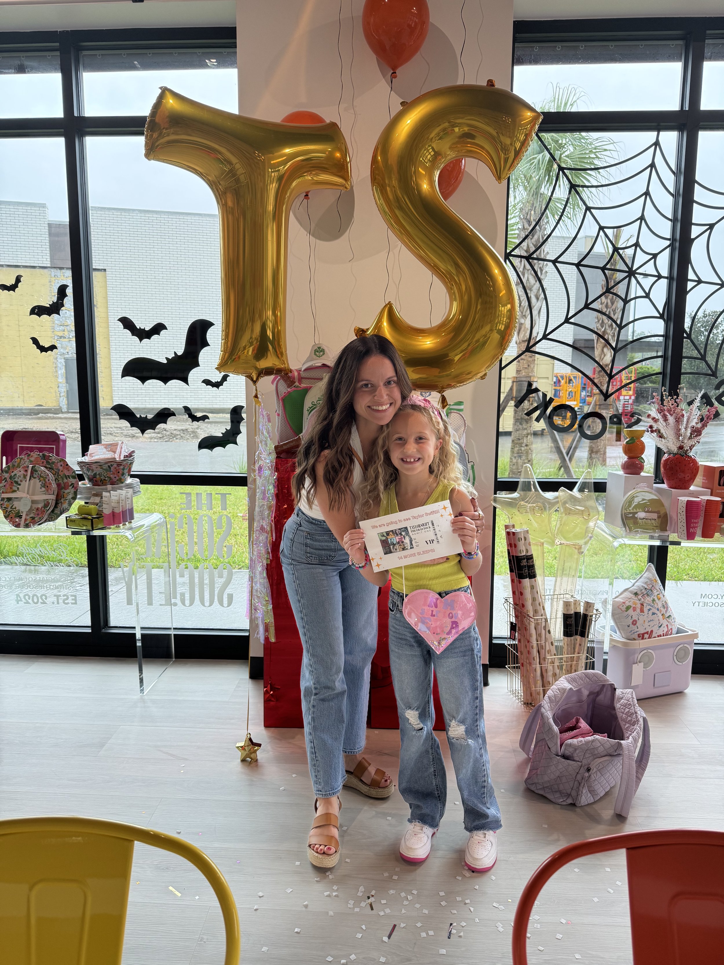 زمان تیلور! 10 1729006032 374 زمان تیلور