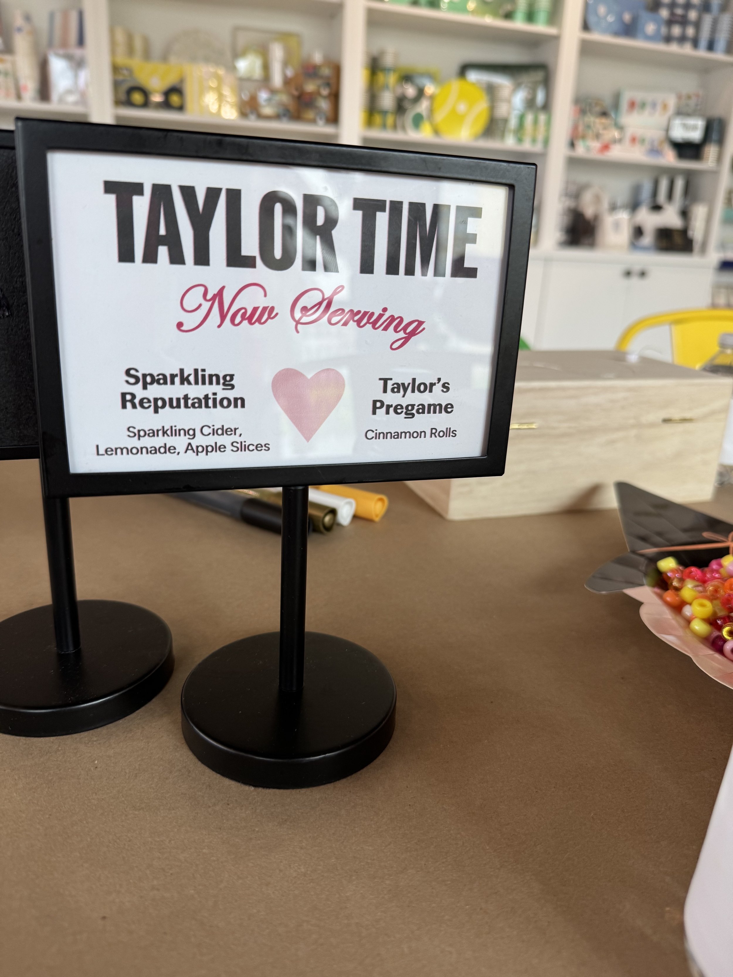 زمان تیلور! 11 1729006032 483 زمان تیلور