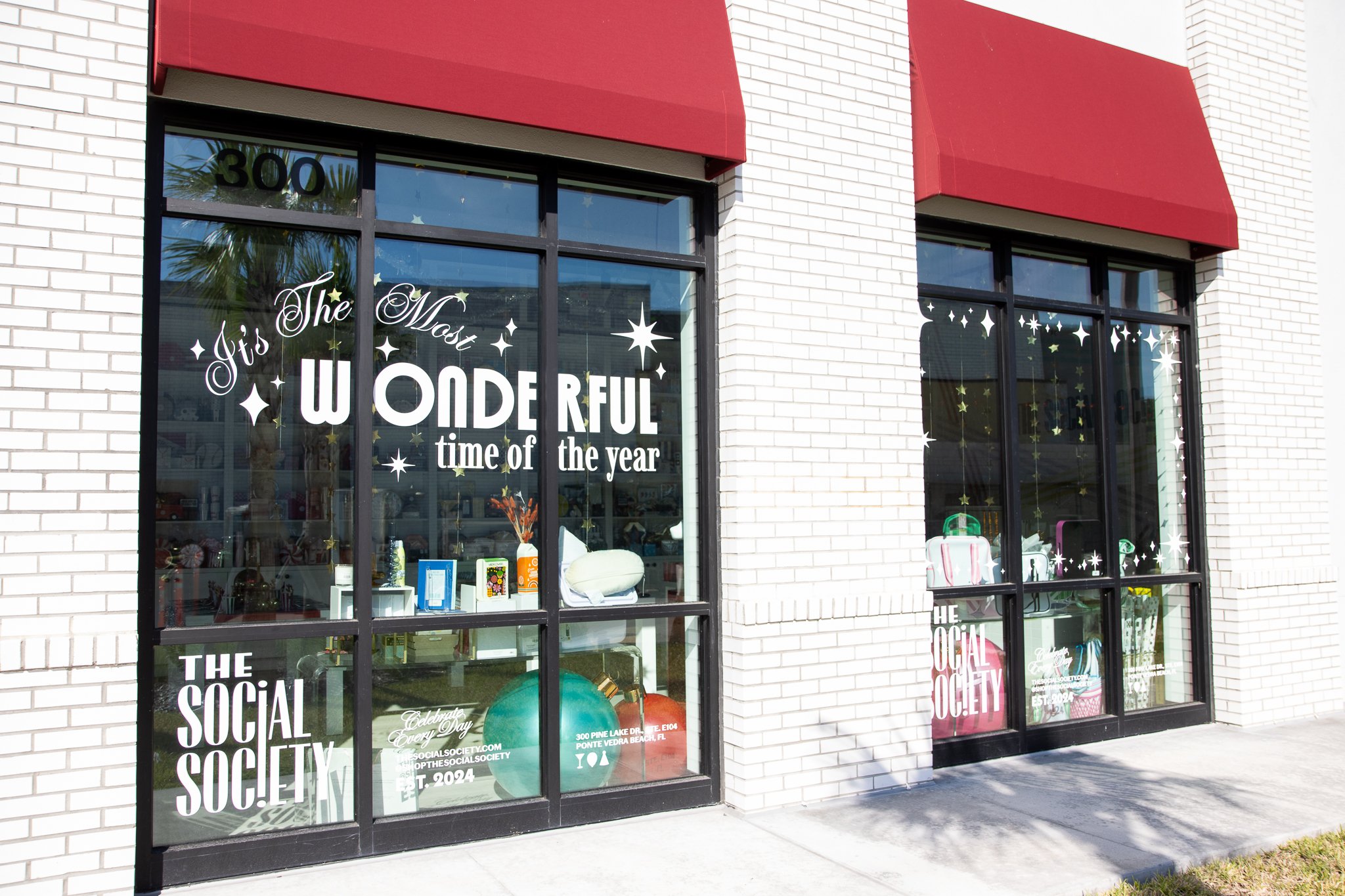 اولین فصل تعطیلات ما در فروشگاه! 2 1734111730 129 اولین فصل تعطیلات ما در فروشگاه