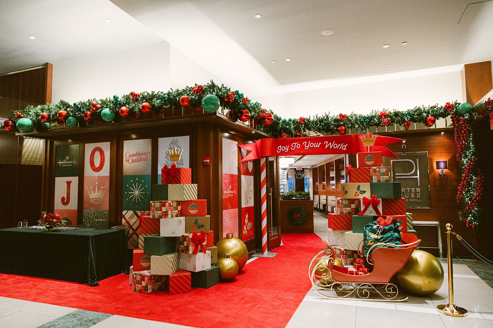 شادی به دنیای شما 4 1734551290 878 شادی به دنیای شما