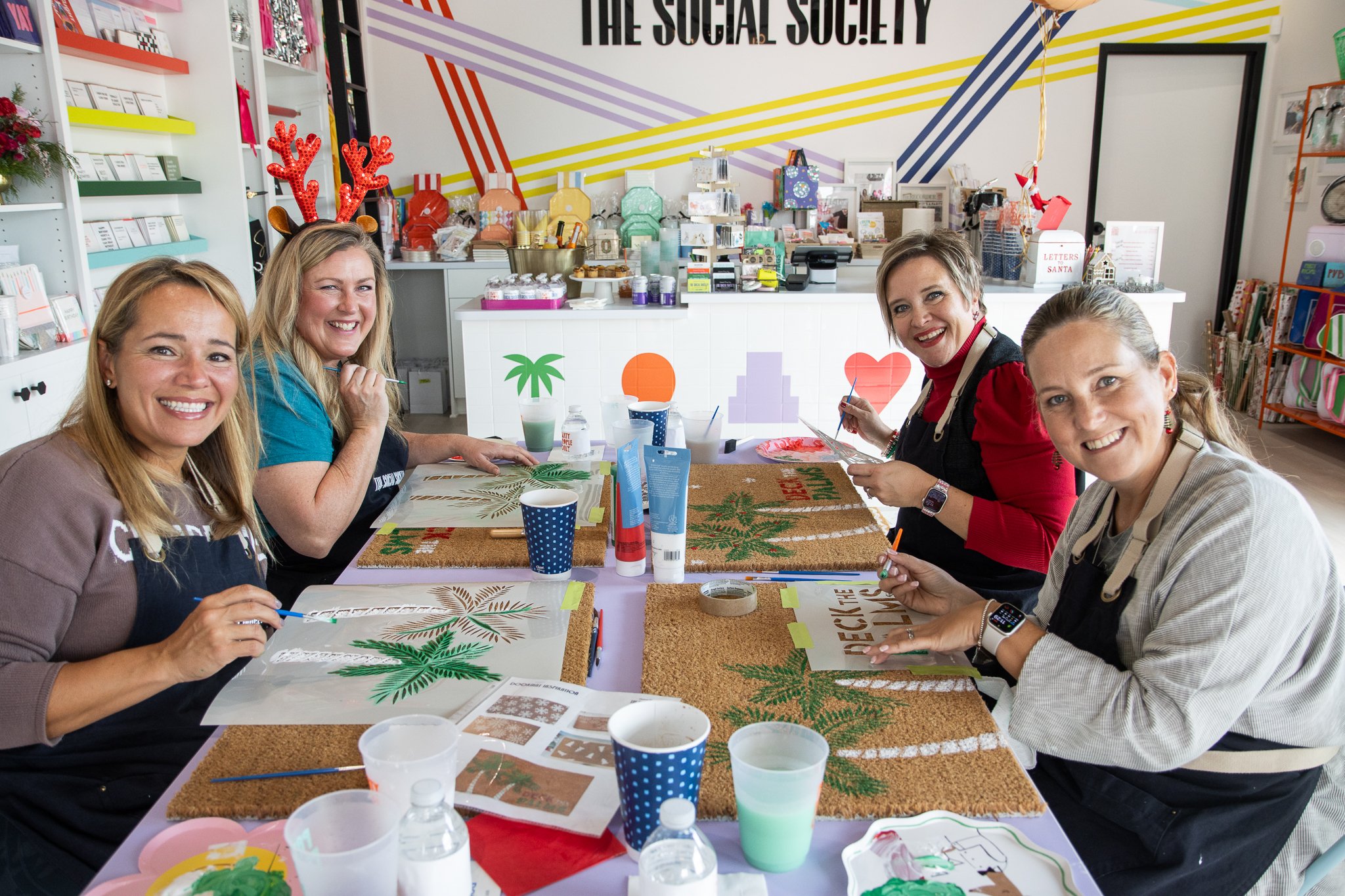 رویدادهای خصوصی در جامعه اجتماعی