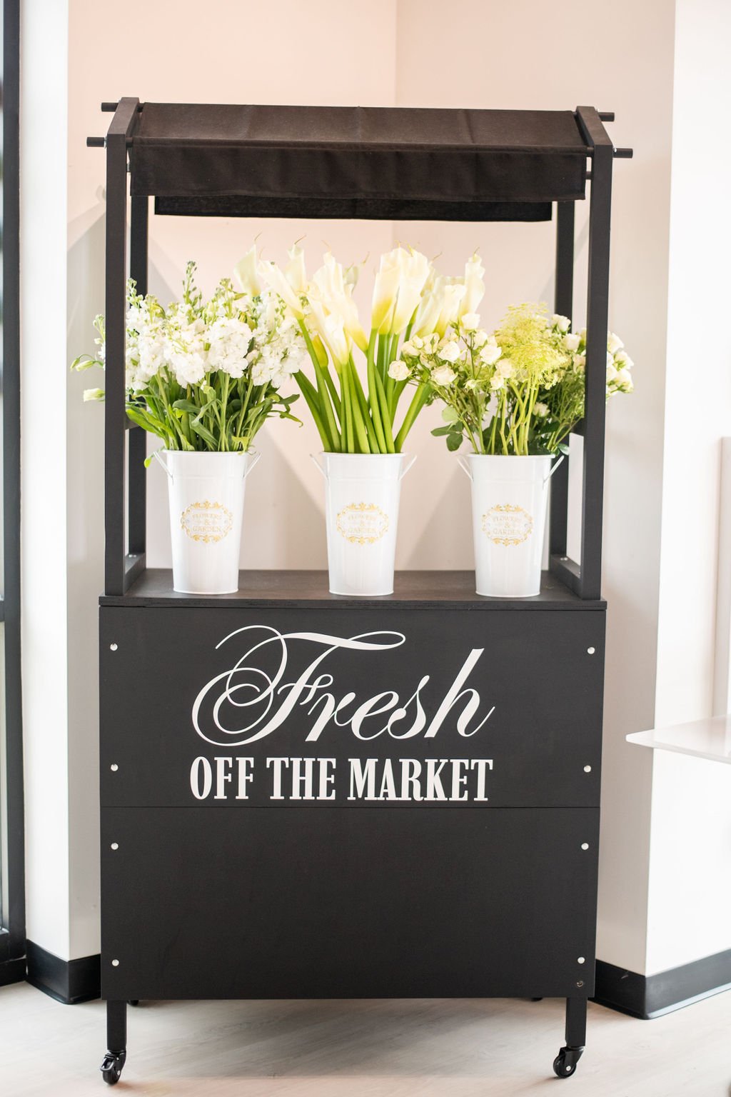 1743704899 733 عروس دوش کودک در انجمن اجتماعی در ساحل پونته