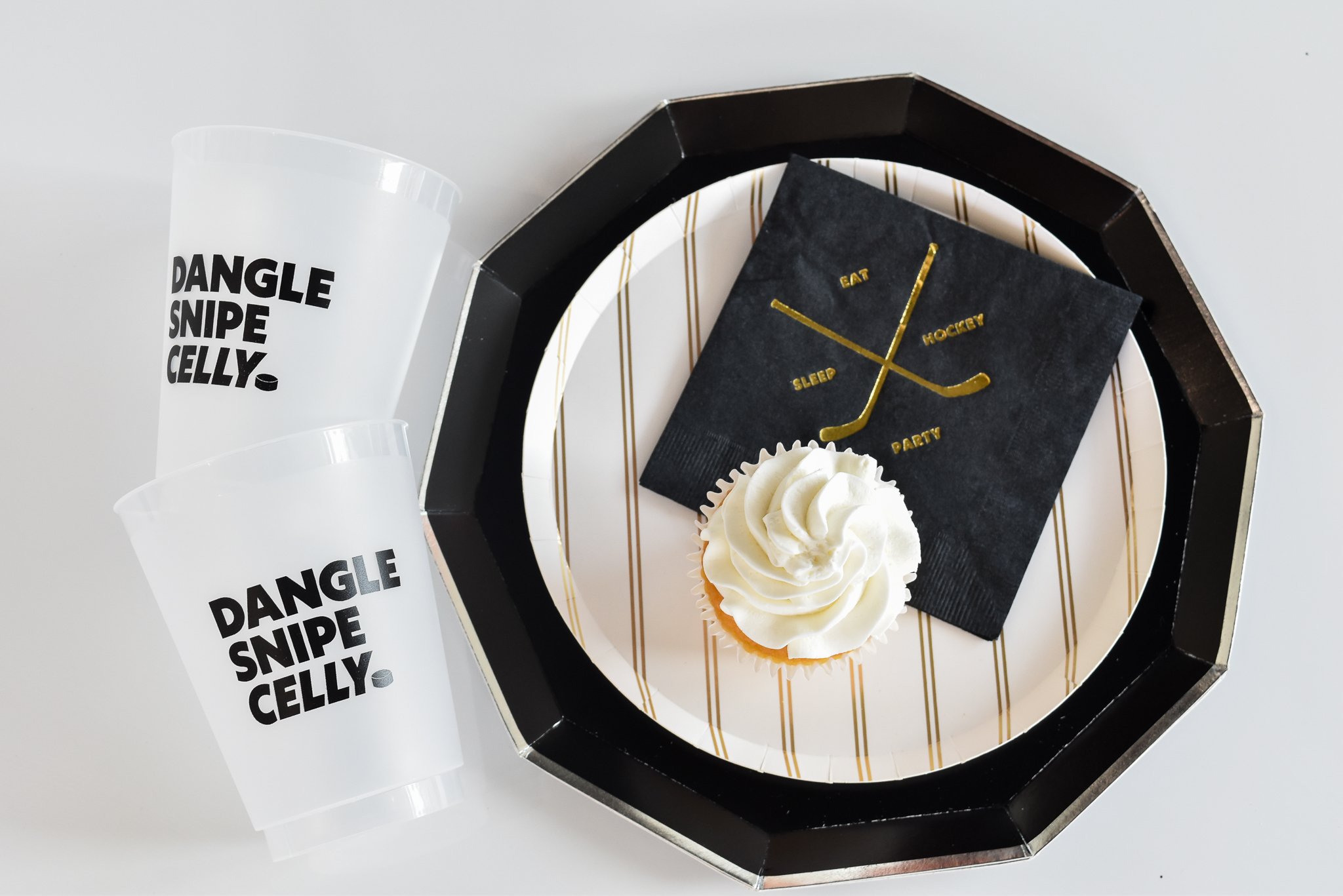 شب هاکی در پونته ودرا ، فلوریدا است 1 شب هاکی در پونته ودرا ، فلوریدا است