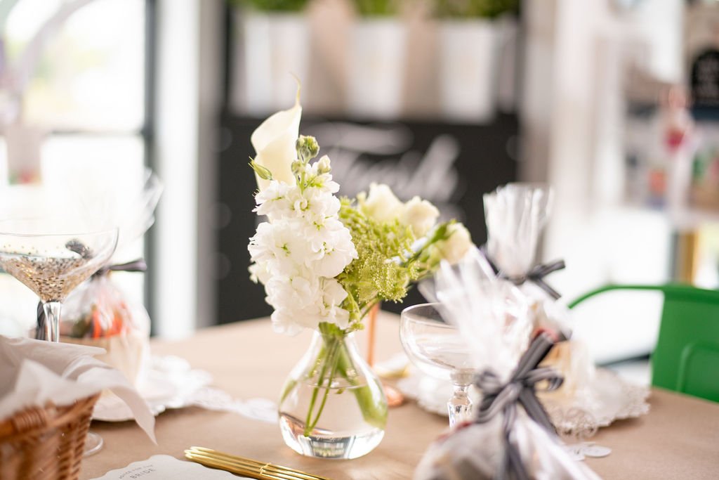 عروس دوش کودک در انجمن اجتماعی در ساحل پونته