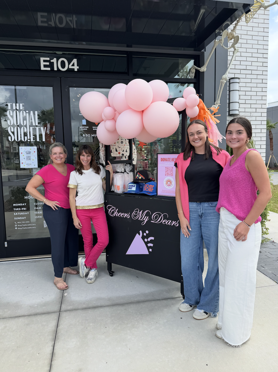 1759721729 985 Squeezing Hope لیموناد صورتی ما برای یک دلیل ایستاده است