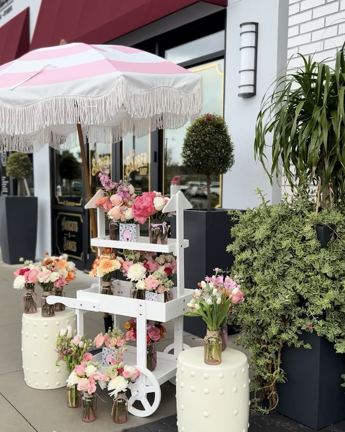 Squeezing Hope لیموناد صورتی ما برای یک دلیل ایستاده است