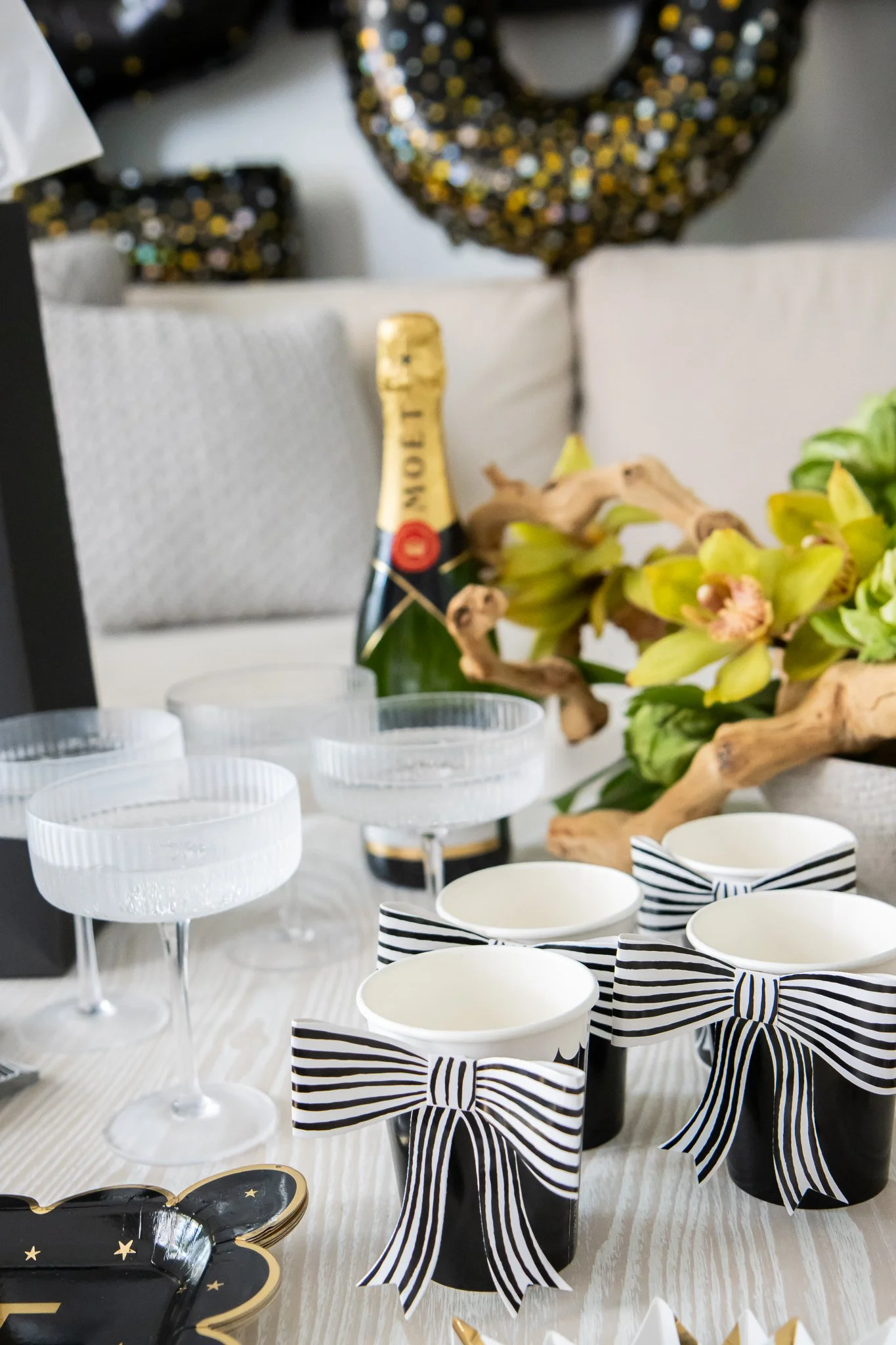 در سال 2026 به روش آسان زنگ بزنید: میزبانی جشن سال نو بدون استرس 5 IMG_8222.jpg