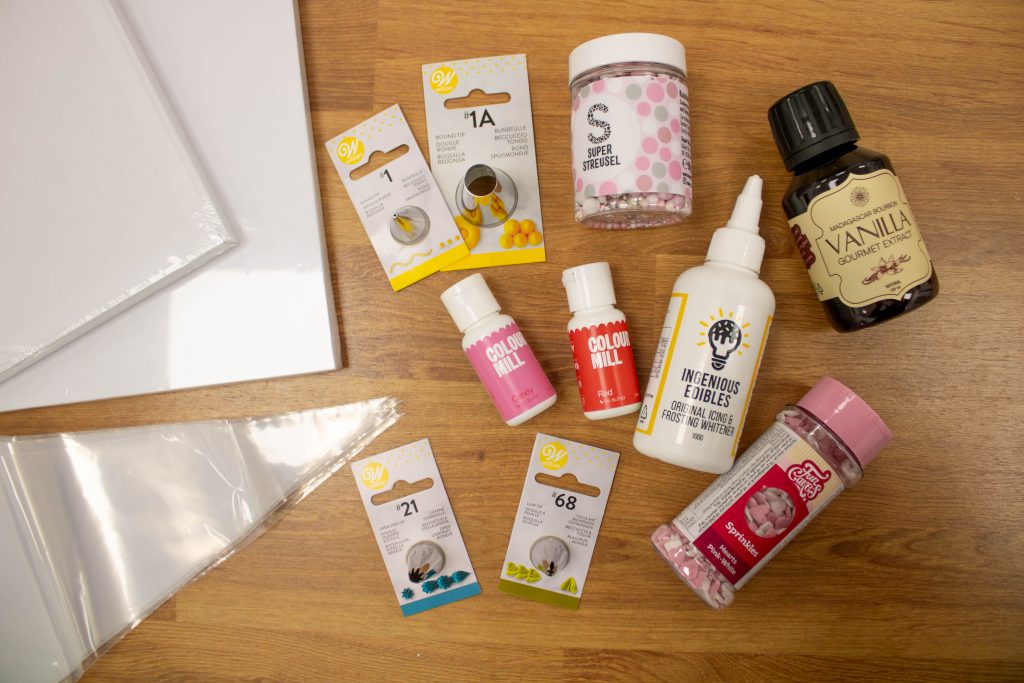 کاپ کیک های با الهام از وینتیج برای روز ولنتاین